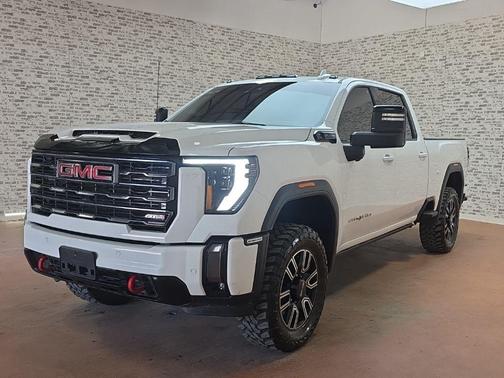 2024 GMC Sierra 2500 AT4