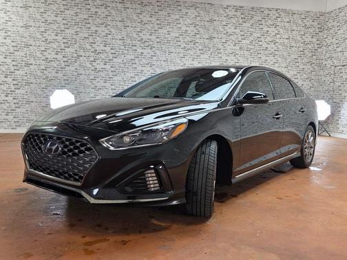 2018 Hyundai SONATA Limited 2.0T
