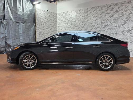 2018 Hyundai SONATA Limited 2.0T