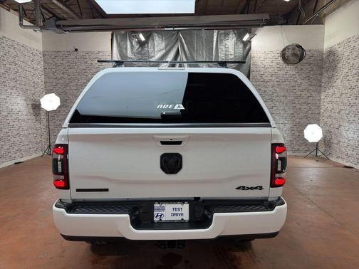 Bright White Clearcoat 2023 RAM 2500 Big Horn