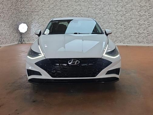 Quartz White 2022 Hyundai SONATA SEL
