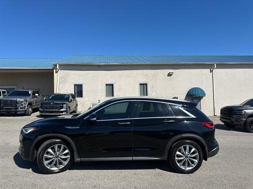 2022 INFINITI QX50 ESSENTIAL