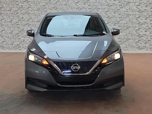 2022 Nissan Leaf S