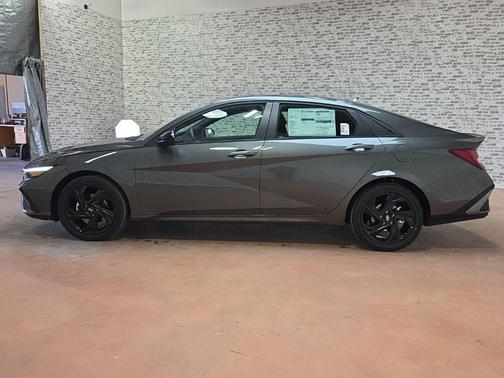 2026 Hyundai ELANTRA HEV SEL Sport