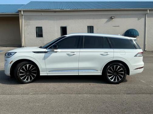 2023 Lincoln Aviator Black Label Grand Touring