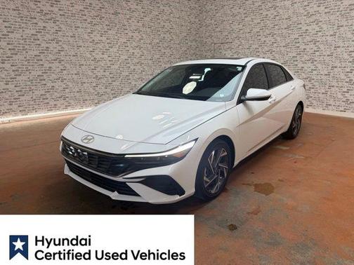 White 2025 Hyundai ELANTRA SEL Convenience