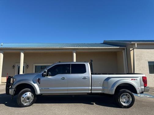 2022 Ford F-450 Lariat