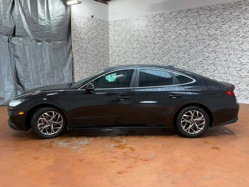 2021 Hyundai SONATA SEL