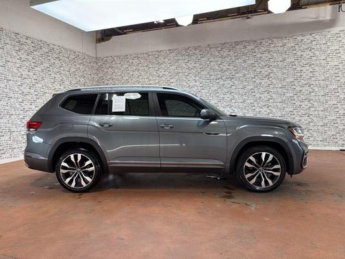 2021 Volkswagen Atlas 3.6 V6 SEL R-Line