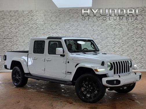 2023 Jeep Gladiator Overland