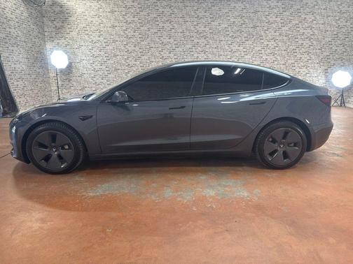 Midnight Silver Metallic 2023 Tesla Model 3 Long Range