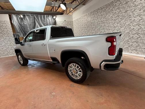 2023 Chevrolet Silverado 3500 High Country