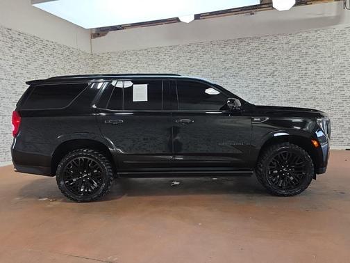 Onyx Black 2023 GMC Yukon Denali Ultimate