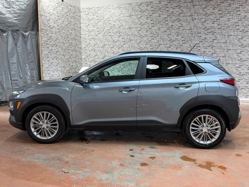 2020 Hyundai KONA SEL