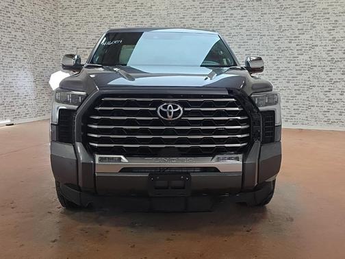 2023 Toyota Tundra Hybrid Capstone