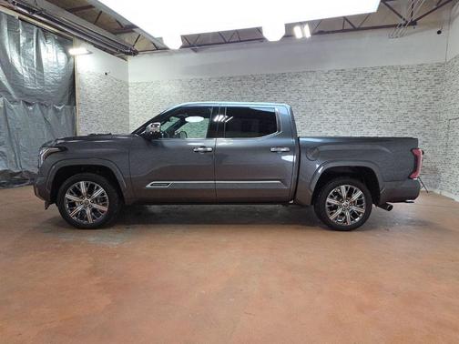 2023 Toyota Tundra Hybrid Capstone