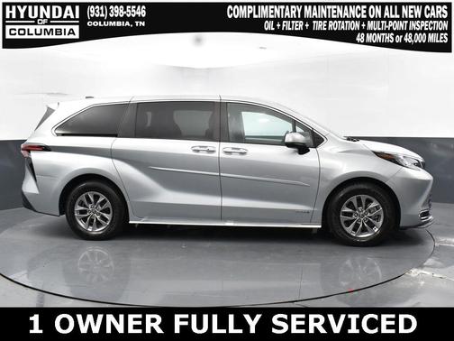 2021 Toyota Sienna XLE