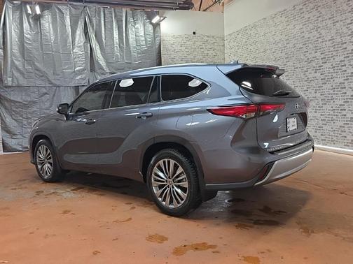 2020 Toyota Highlander Platinum