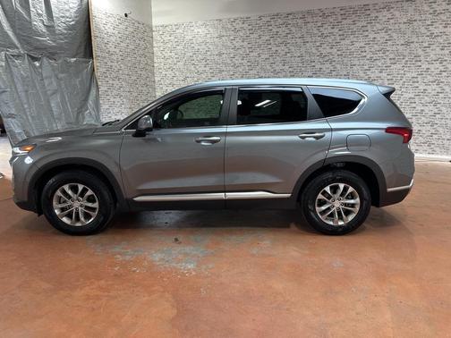 2019 Hyundai SANTA FE 2.4 SE
