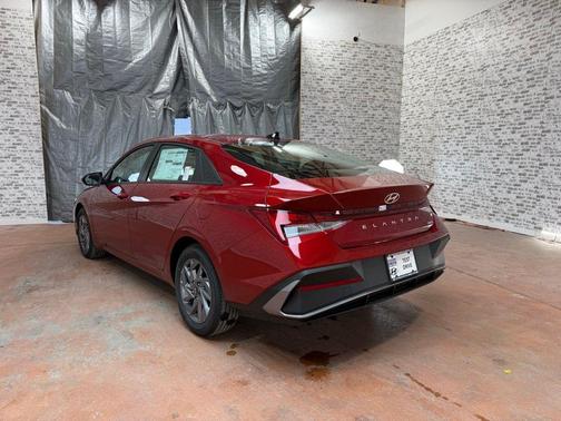 2026 Hyundai ELANTRA HEV Blue