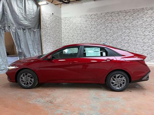 2026 Hyundai ELANTRA HEV Blue