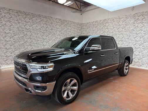 Diamond Black 2019 RAM 1500 Limited