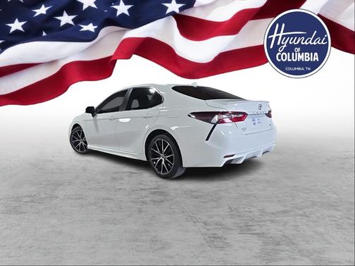 2021 Toyota Camry 