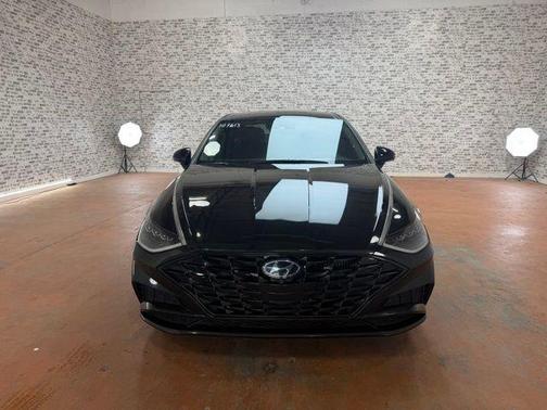 Phantom Black 2021 Hyundai SONATA Limited