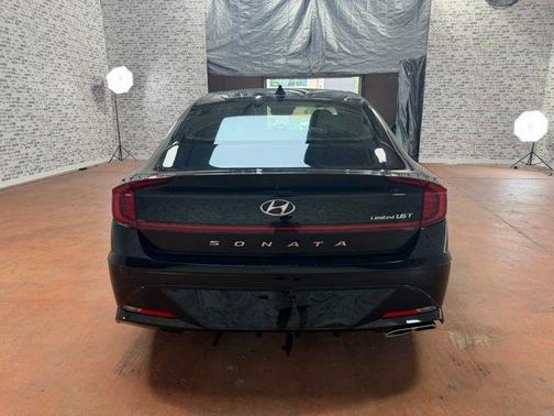 Phantom Black 2021 Hyundai SONATA Limited