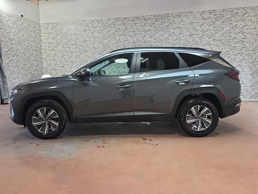 2024 Hyundai TUCSON Hybrid Blue