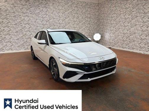 White 2025 Hyundai ELANTRA SEL Convenience