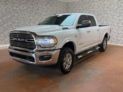 Bright White Clearcoat 2020 RAM 3500 Laramie