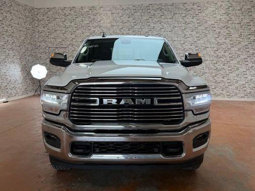 Bright White Clearcoat 2020 RAM 3500 Laramie