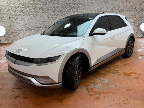 2024 Hyundai IONIQ 5 Limited