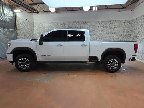 2022 GMC Sierra 2500 AT4