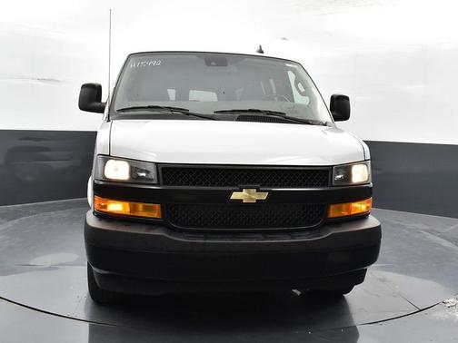 2023 Chevrolet Express 3500 LS