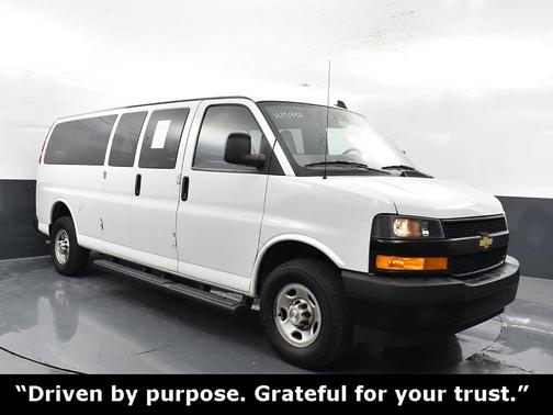 2023 Chevrolet Express 3500 LS