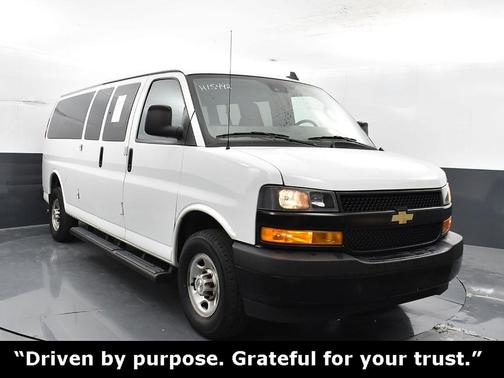 2023 Chevrolet Express 3500 LS