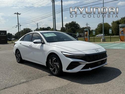 2025 Hyundai ELANTRA Limited