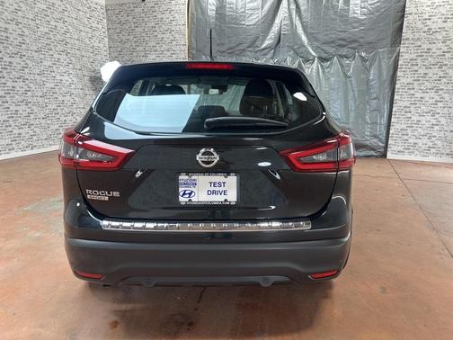 2020 Nissan Rogue Sport S