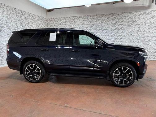 Midnight Blue Metallic 2022 Chevrolet Tahoe RST