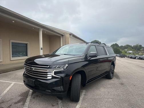 2021 Chevrolet Suburban High Country