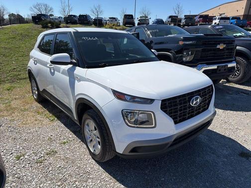2021 Hyundai VENUE SE