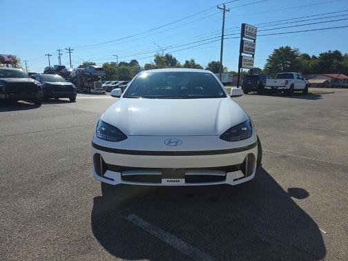 2025 Hyundai IONIQ 6 SEL