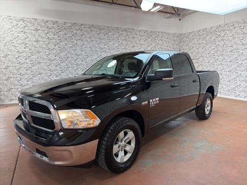 2019 RAM 1500 Classic SLT