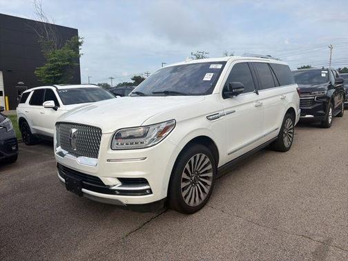 Pristine White 2020 Lincoln Navigator Reserve