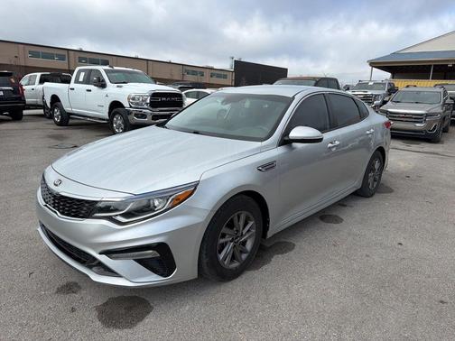 2020 Kia Optima LX