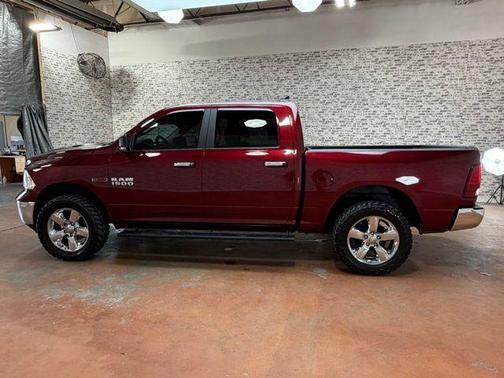 Delmonico Red Pearlcoat 2017 RAM 1500 Big Horn