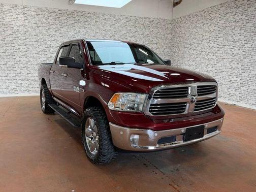 Delmonico Red Pearlcoat 2017 RAM 1500 Big Horn