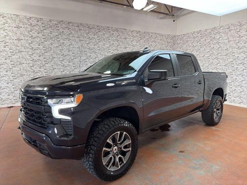 Dark Ash Metallic 2022 Chevrolet Silverado 1500 RST